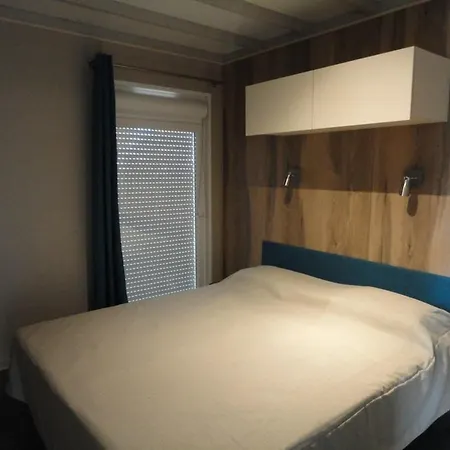 Neuf Avec Piscine Couverte, Proche Mer, Calme Et Sécurisé - 6 Personnes - Fr-1-777-8 Chalet *