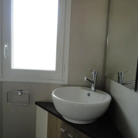 Neuf Avec Piscine Couverte, Proche Mer, Calme Et Sécurisé - 6 Personnes - Fr-1-777-8 Chalet